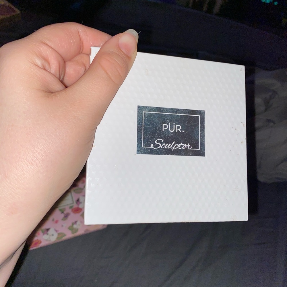 Pur Sculptor Highlight and contour palette